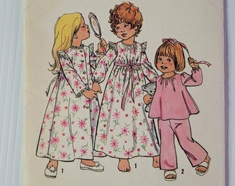 Sewing Pattern Children, Simplicity 6685, 1975, Size 2