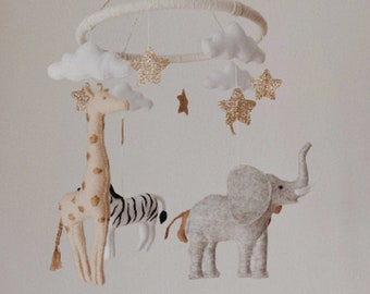 Baby mobile neutral animals Africa nursery mobile felt Africa safari giraffe, lion, zebra and elephant.