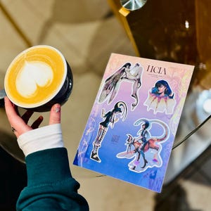 Pacchetto di adesivi fantasy Licia: illustrazione originale del personaggio su vinile opaco (A5) | Pacchetto di adesivi fantasy: Vsesvit "Licia" di Tori Koki.