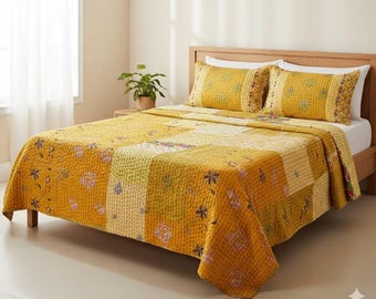 Edredón Kantha vintage hecho a mano, patchwork Khambadiya, amarillo claro