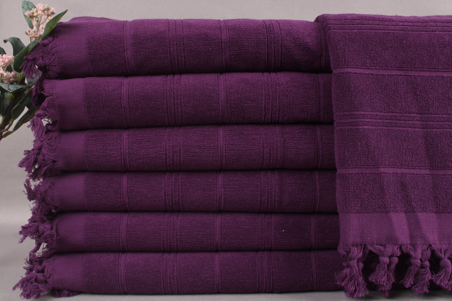 Magenta 2024 bath towels