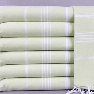 Toalla de playa turca, regalos de boda para invitados, toalla verde pistacho, toalla a rayas, 40 x 71 pulgadas, regalos personalizados para damas de honor.