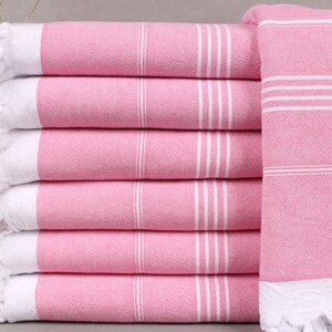 Bruidsmeisje Geschenken, Bruiloft Gunsten voor gasten, Fuchsia Handdoek, Gestreepte Handdoek, Terry Handdoek, 36x71 Inch Bachelor / Bachelorette Party Gunsten,