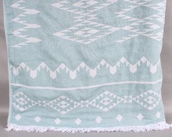 Handwoven Blanket, Turkish Blanket, Green Throw, Geometric Blanket, 60x71 Inches Throw Blanket, Couch Throw, Turkey Blanket,