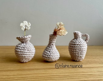 Patron au crochet vases tutoriel PDF à télécharger en français trio de vases miniatures par Claire Nuance