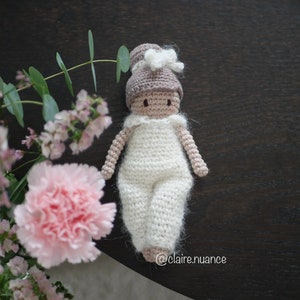 Patron amigurumi Mini Poupée dAmour au crochet de Claire Nuance tutoriel PDF à télécharger en français création pour maison de poupées image 4