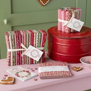 Tilda Creating Memories in Winter FQ Bundle - 16 Piece Fat Quarters