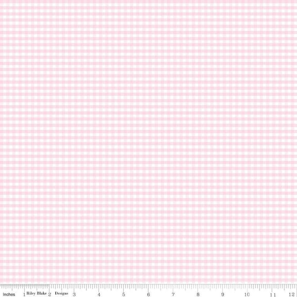 Riley Blake Small Gingham Check - 1/8" gingham in Baby Pink by Riley Blake Designs - Premium Cotton Fabric