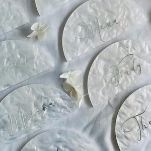 PEARL Acrylic Half Circle Place Cards, Wedding Place Cards, Bonbonniere Guest Favours, Personalised gifts, Gifts for guests, Table seating