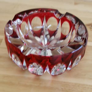 Cristal Saint-Louis France large red ashtray 15cm Ambassador
