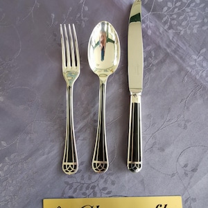 Set di tre posate Christofle Talisman Noir placcate in argento con lacca cinese, in perfette condizioni, mai usate.