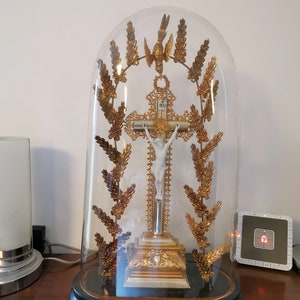 rare Crucifix under globe late 19th century work in wood, brass and biscuit