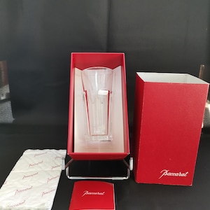 Baccarat crystal vase harcourt perfect condition
