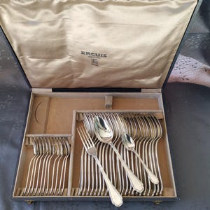 Ercuis Trianon 36-piece silver-plated cutlery set