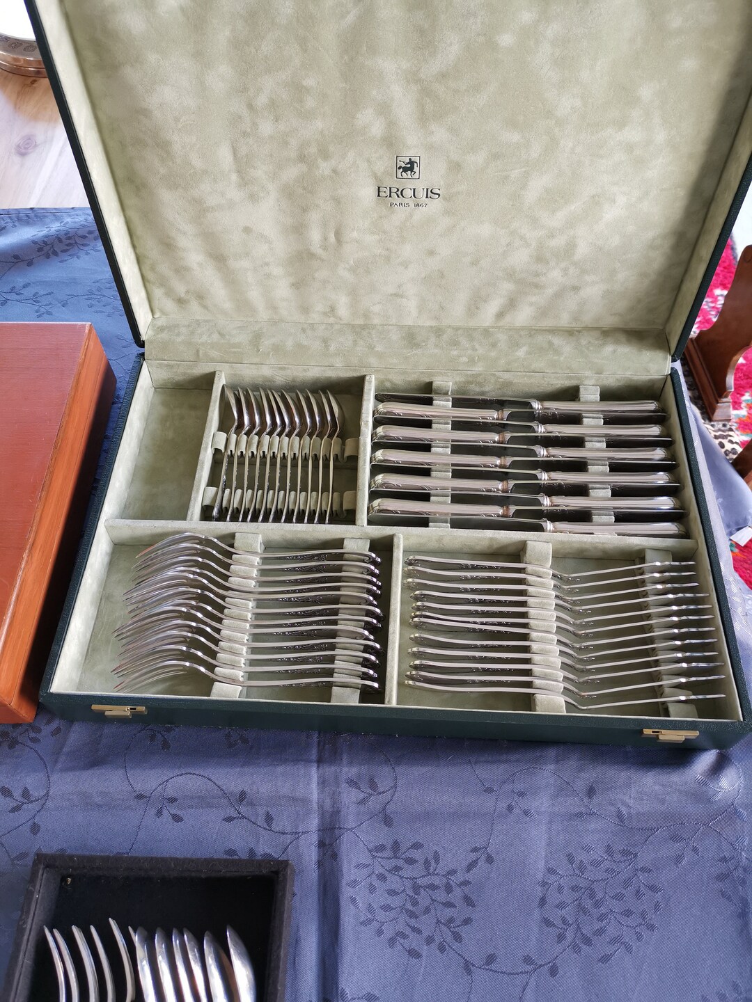 Ercuis Beautiful Louis XV Cutlery Set in Silverplated Metal 117 Pieces