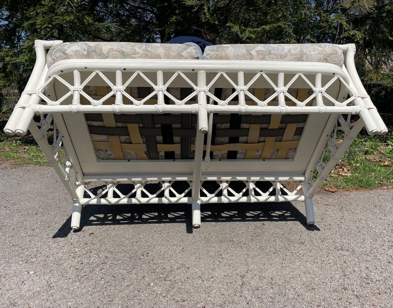 Vintage Rattan Couch Ficks Reed Patio Furniture Rattan White Vintage ...