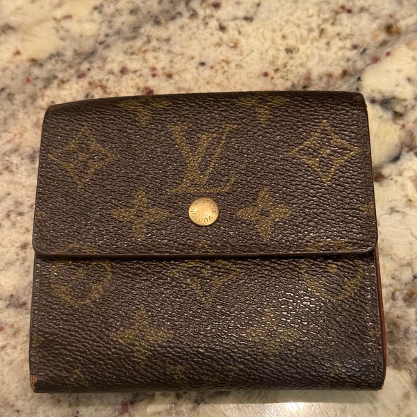 Vintage Louis Vuitton Elise Wallet