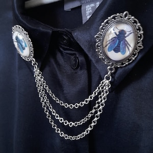 Black housefly collar pin with chain, double brooch pin, blouse collar accessory, shirt collar chain silver accessory,
