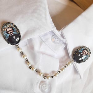 Edgar Allan Poe portrait collar pin with pearl chain - double brooch - blouse collar accessory -  dark romance collar brooch chain -