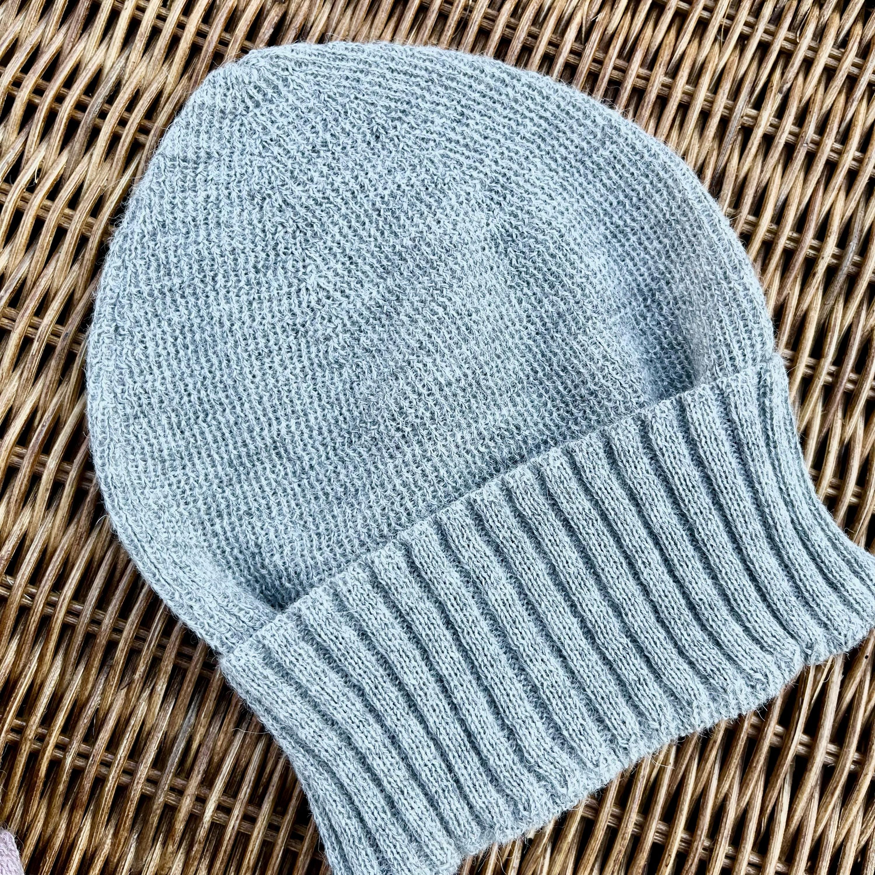 Handmade and dyed 100% alpaca beanie Made by Minga | Baby Alpaca Solid Beanie | Handmade main image 3