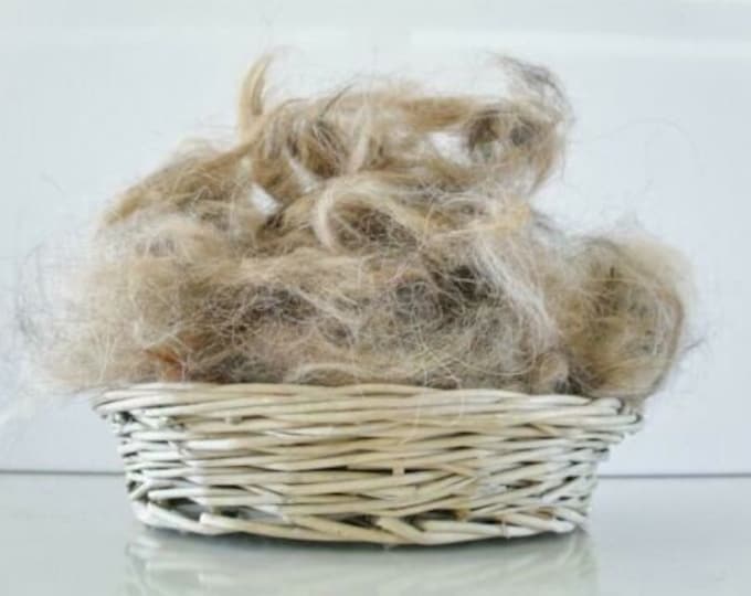 Natural Alpaca Wool Bird Nesting Material - Soft Fleece Bag