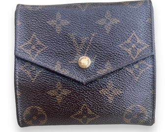 Louis Vuitton -Monogram - True Vintage Victorine Bifold Wallet-157