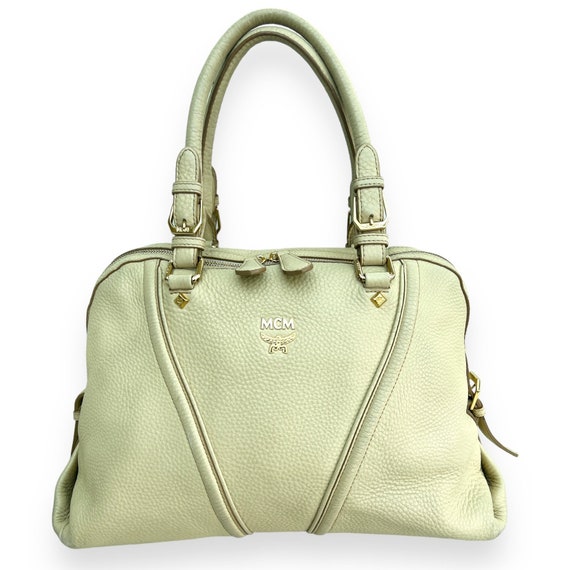 Sold! MCM leather cream shoulder bag  Cream shoulder bags, Shoulder bag,  Bags
