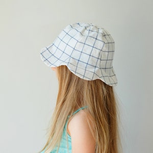 Tulip Hat Pattern with Photo Instructions, Instant Download image 3