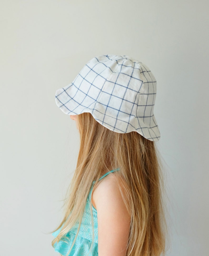 Tulip Hat Pattern with Photo Instructions, Instant Download image 3