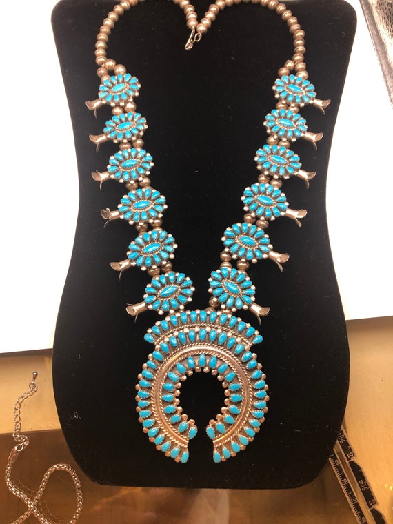Petite Vintage Native American Zuni Turquoise Sterling Silver Squash Blossom Necklace Petite Vintage Native American Zuni Turquoise Sterling Silver Squash Blossom Necklace