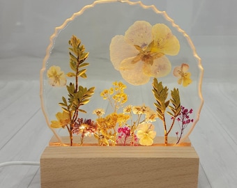 Ästhetische gepresste Blumen Nachtlicht, Epoxidharz Nachtlicht, Natur Standlampe, Epoxidharz Kunst, Nachttischlampe, Tisch Schreibtisch Dekor, handgemachte Lampe