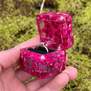 Speciaal moment, volledig epoxydoos, originele bloemenringdoos, schattige roze bloemendoos, voorstelringdoos, lentedoos, handgemaakte ringendoos