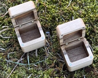Small wooden trinket box with custom engraving, mini keepsake case for small items