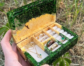 Green wooden jewelry box, pressed flower accessories organizer, cottagecore nature lover gift