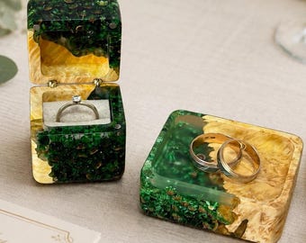 Forest ceremony ring holders set, green resin box and dish