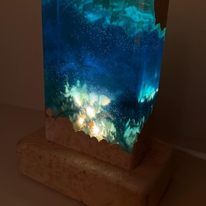 Ocean theme epoxy night light, authentic table lamp, deep ocean lamp, rich blue lamp, resin art decor, ocean lover gift, summer house decor
