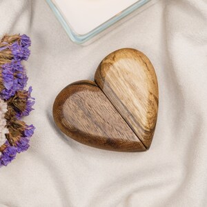 Rustic heart wooden box, custom ring box, handmade ring box, ring box nature, wood ring box, single ring box, ring holder