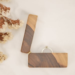 Proposal slim ring box, ring box nature, rustic ring box, wooden ring box. engagement ring box, gift for her, ring box proposal