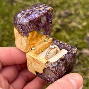 Scatola per anello di proposta di primavera, portafedi a forma di quadrato con fiori, scatola per anello di fidanzamento, portagioie tascabile, accessorio per matrimonio, regalo romantico