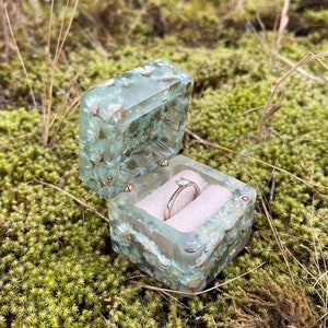 Light blue engagement ring holder with epoxy flower, proposal blue box, small engagement ring box nature, ring bearer box