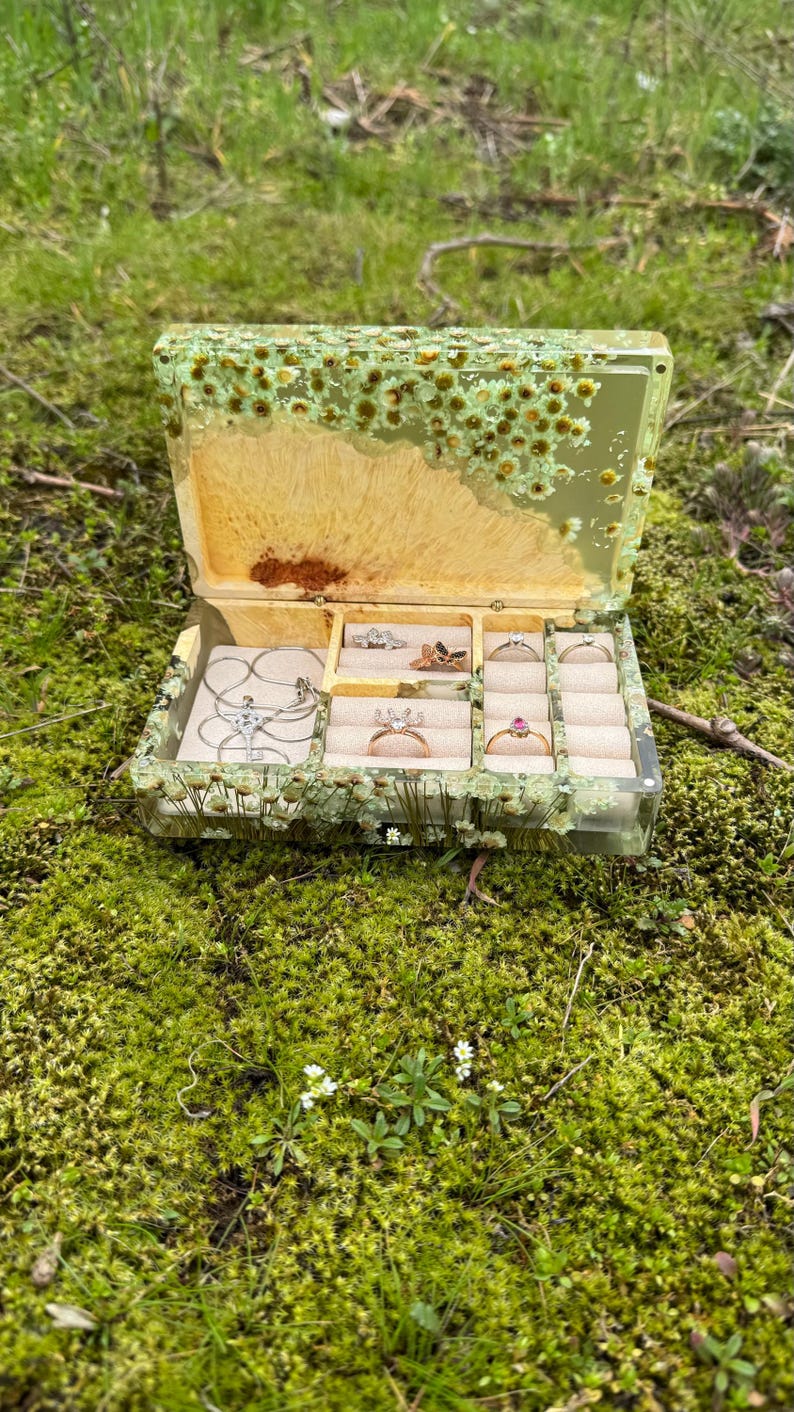 Expoxy Box Maple Wooden Jewelry Box, Jewelry Box for Necklace and Rings, Handmade ...