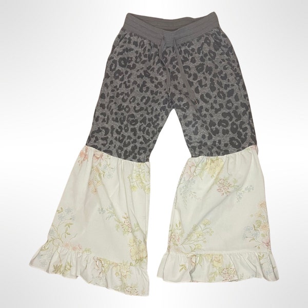 Upcycled Leopard and Floral bloomers, Reworked sweatpant bloomers, Vintage sheet pants, Floral Bloomers