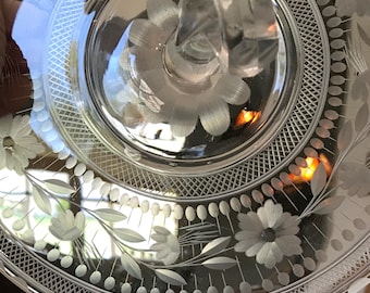 Lovely Vintage Etched GlassTea Sandwich Tidbit Tray