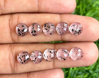 Quartzo Rosa com Pontos, Lapidação Rosa Redonda, 10 mm, Pacote com 10 unidades. Quartzo Rosa com Pontos, Lapidação Rosa, Quartzo Lapidação Rosa, Gema Calibrada