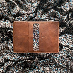 Leather Passport Holder / Travel Wallet / Handmade Leather Passport Wallet / Passport Cover / Leather Travel Organizer / Gift for Him Her