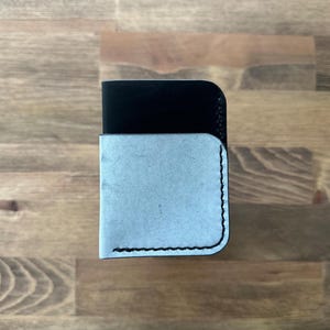 Minimalist Upright Card Holder / Slim Leather Card Wallet / Vertical Thin Card Sleeve / Compact Front Pocket Wallet / Leather Card Sleeve