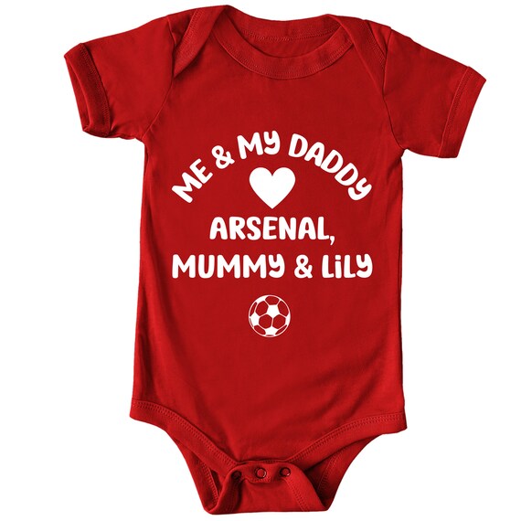 Me and My Daddy Love Arsenal and Mummy Fun Arsenal Baby Bodysuit Baby Grow Vest Sizes 0 18 M Baby Shower Gift Football New Baby Etsy