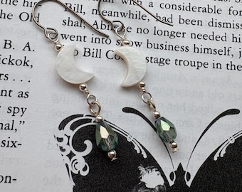 teardrop dangly moon earrings