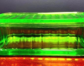 Vintage Green Depression Vaseline/Uranium Glass Refrigerator Dish
