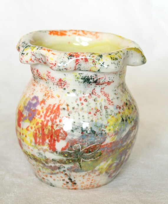 オリジナルのユニークな形状の陶器の花瓶、トンボの花と鳥、マルチ